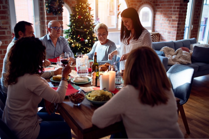 Top Tips To Avoid Overeating At Christmas - VY Nutrition (4)